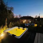La Depandance De La Castella ヴィラ *